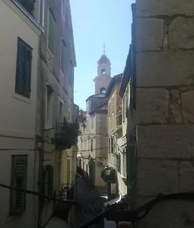Apartment Charming In Old Town