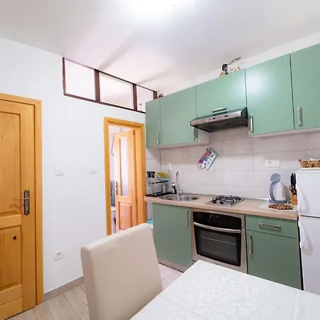 Charming In Old Town Apartment