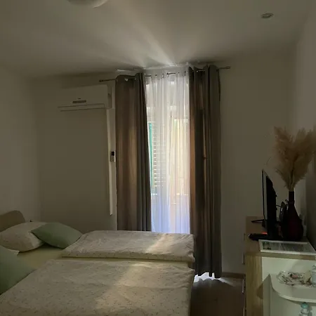 Charming In Old Town Appartement *